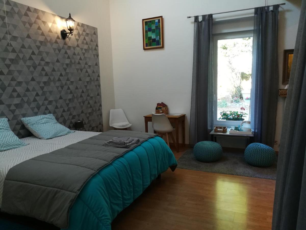 Chambres A Part Crespin  Екстериор снимка
