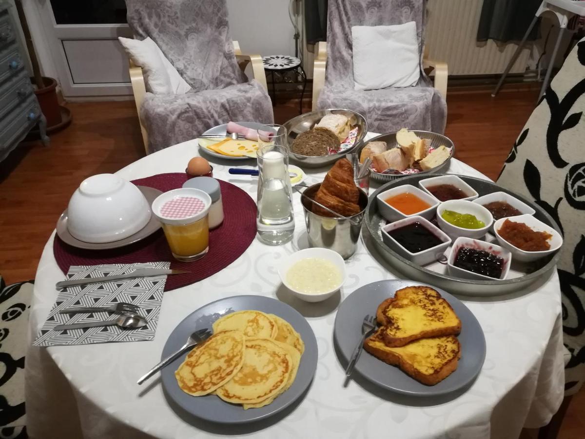 Chambres A Part Crespin  Екстериор снимка
